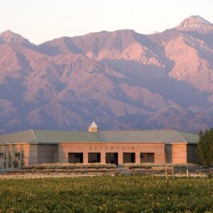 File source: http://commons.wikimedia.org/wiki/File:Salentein_Winery.JPG
